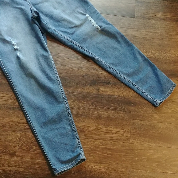 Lane Bryant Distressed Jeans - Picture 5 of 14